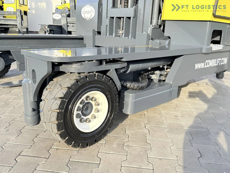 Combilift C5000 / DIESEL / TRIPLEX 7600MM / FULL FREE LIFT / FORK POSITIONER / HEATING / FULL HEATED CABIN / EXCELLENT CONDITION / Wide ra - Xe tải tiếp cận 4 hướng: hình 4 Combilift C5000 / DIESEL / TRIPLEX 7600MM / FULL FREE LIFT / FORK POSITIONER / HEATING / FULL HEATED CABIN / EXCELLENT CONDITION / Wide ra - Xe tải tiếp cận 4 hướng: hình 4