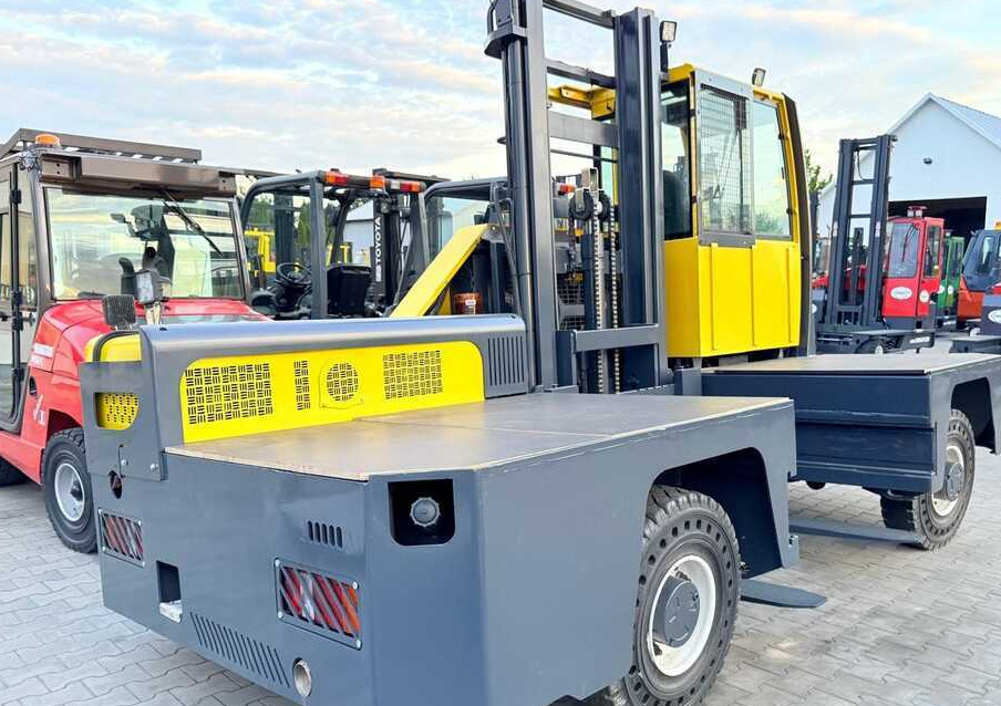 Combilift C5000FSL / 2018 / DIESEL / DUPLEX 4100 / FREE LIFT - Máy chất hàng bên: hình 1 Combilift C5000FSL / 2018 / DIESEL / DUPLEX 4100 / FREE LIFT - Máy chất hàng bên: hình 1