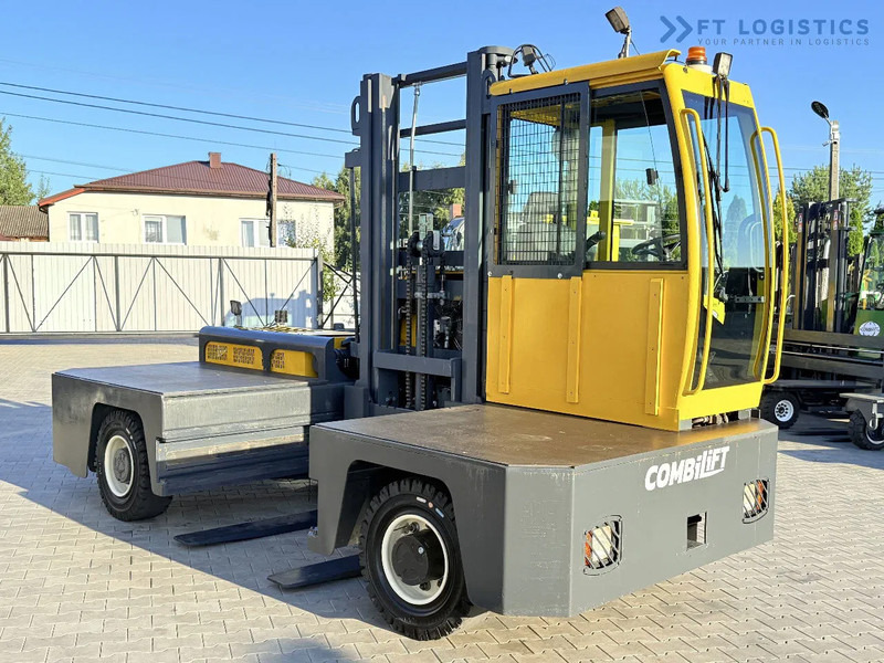 Combilift C5000FSL / DIESEL / DUPLEX - 4000MM / FREE-LIFT / CABIN / A wide range of four-way and side loaders, tailored to diverse needs a - Máy chất hàng bên: hình 4 Combilift C5000FSL / DIESEL / DUPLEX - 4000MM / FREE-LIFT / CABIN / A wide range of four-way and side loaders, tailored to diverse needs a - Máy chất hàng bên: hình 4