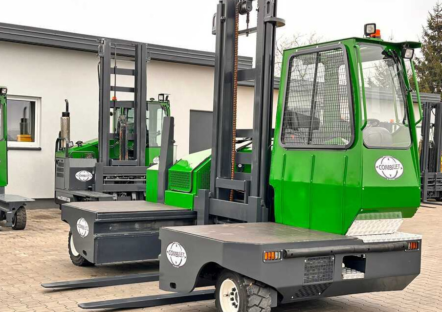 Combilift C5000SL / DIESEL / 4500MM / DUPLEX / CABIN / PLATFORMS / LIKE NEW - Máy chất hàng bên: hình 1 Combilift C5000SL / DIESEL / 4500MM / DUPLEX / CABIN / PLATFORMS / LIKE NEW - Máy chất hàng bên: hình 1