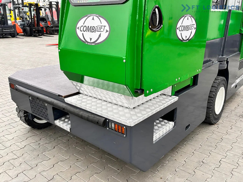 Combilift C5000SL / DIESEL / 4500MM / DUPLEX / CABIN / PLATFORMS / LIKE NEW C5000SL / DIESEL / 4500MM / DUPLEX / CABIN / PLATFORMS / LIKE - Máy chất hàng bên: hình 5 Combilift C5000SL / DIESEL / 4500MM / DUPLEX / CABIN / PLATFORMS / LIKE NEW C5000SL / DIESEL / 4500MM / DUPLEX / CABIN / PLATFORMS / LIKE - Máy chất hàng bên: hình 5