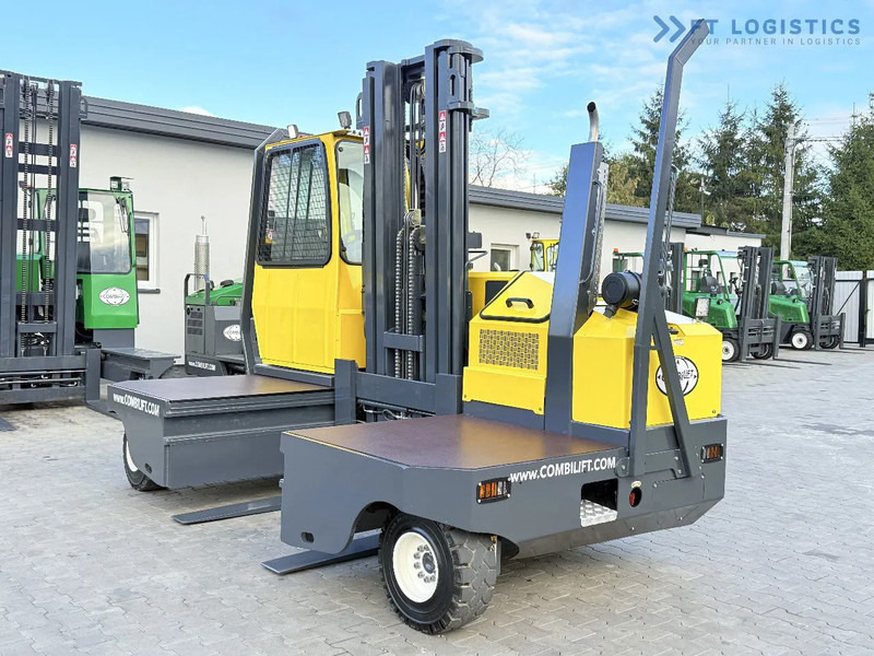 Combilift C5000SR / DIESEL / TRIPLEX MAST – 6100 MM / FORK POSITIONER / FULL CABIN C5000SR / DIESEL / TRIPLEX MAST – 6100 MM / FORK POSITI - Máy chất hàng bên: hình 3 Combilift C5000SR / DIESEL / TRIPLEX MAST – 6100 MM / FORK POSITIONER / FULL CABIN C5000SR / DIESEL / TRIPLEX MAST – 6100 MM / FORK POSITI - Máy chất hàng bên: hình 3