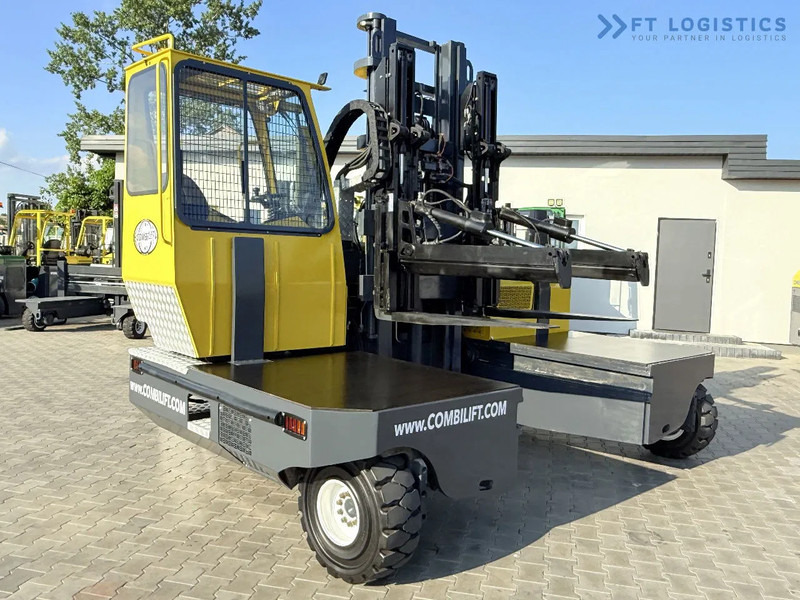 Combilift C6000SR / DUPLEX / 4200MM / LOAD CLAMP ON FORKS / FREE LIFT / DIESEL / POSITIONER / NEW TIRES / LIKE NEW / Wide range of four-wa - Xe tải tiếp cận 4 hướng: hình 1 Combilift C6000SR / DUPLEX / 4200MM / LOAD CLAMP ON FORKS / FREE LIFT / DIESEL / POSITIONER / NEW TIRES / LIKE NEW / Wide range of four-wa - Xe tải tiếp cận 4 hướng: hình 1