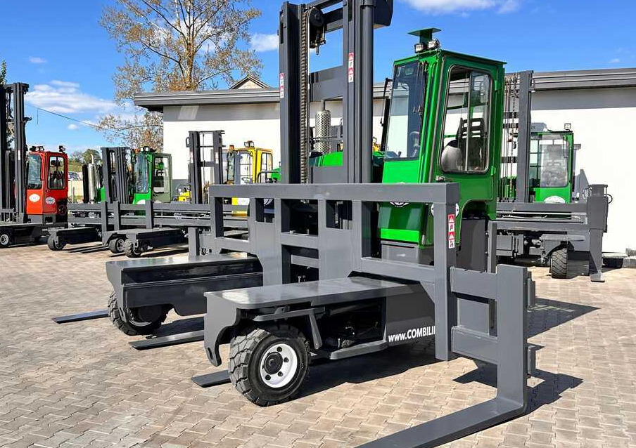 Combilift C8000 / DIESEL / 4600MM / DUPLEX / POSITIONER 5000MM / KUBOTA / EXCELLENT CONDITION - Xe tải tiếp cận 4 hướng: hình 1 Combilift C8000 / DIESEL / 4600MM / DUPLEX / POSITIONER 5000MM / KUBOTA / EXCELLENT CONDITION - Xe tải tiếp cận 4 hướng: hình 1