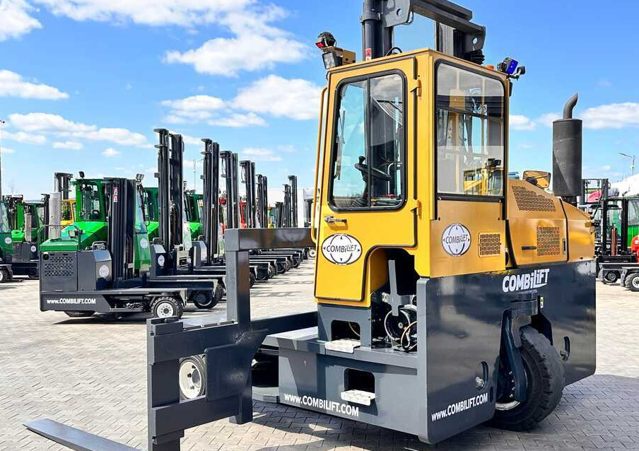 Combilift C9000 / GAS / DUPLEX / 4700MM / FREE LIFT / POSITIONER / FORK SIDE SHIFT / EXCELLENT CONDITION - Xe tải tiếp cận 4 hướng: hình 5 Combilift C9000 / GAS / DUPLEX / 4700MM / FREE LIFT / POSITIONER / FORK SIDE SHIFT / EXCELLENT CONDITION - Xe tải tiếp cận 4 hướng: hình 5