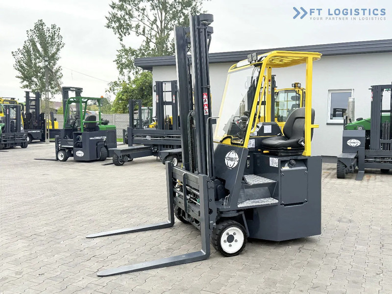 Combilift CB2500 / DUPLEX / 4100MM / DIESEL / FREE LIFT / FORK POSITIONER / SIDE SHIFT / LIKE NEW / Wide range of four-way and side loader - Xe tải tiếp cận 4 hướng: hình 2 Combilift CB2500 / DUPLEX / 4100MM / DIESEL / FREE LIFT / FORK POSITIONER / SIDE SHIFT / LIKE NEW / Wide range of four-way and side loader - Xe tải tiếp cận 4 hướng: hình 2