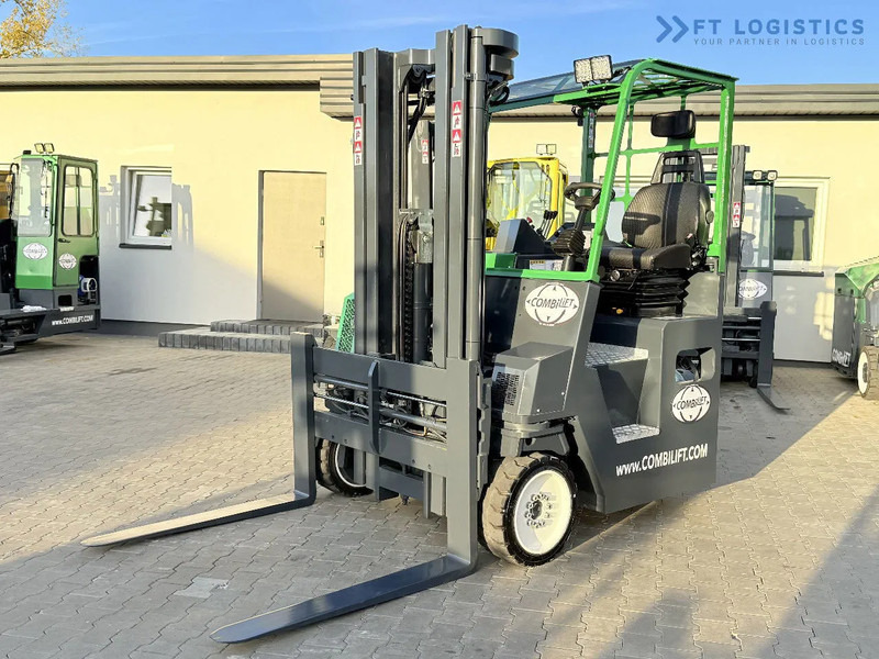 Combilift CB4000 / GAS / TRIPLEX 5200MM / FREE LIFT / FORK POSITIONER / SIDE SHIFT / EXCELLENT CONDITION / Wide range of four-way and side - Xe tải tiếp cận 4 hướng: hình 3 Combilift CB4000 / GAS / TRIPLEX 5200MM / FREE LIFT / FORK POSITIONER / SIDE SHIFT / EXCELLENT CONDITION / Wide range of four-way and side - Xe tải tiếp cận 4 hướng: hình 3