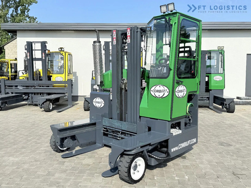 Combilift Combilift C2500 / GAS / TRIPLEX 4900MM / FREE LIFT / ONLY 2446 HOURS / FORK POSITIONER / FULL CABIN / PERFECT CONDITION / Wide r - Xe tải tiếp cận 4 hướng: hình 1 Combilift Combilift C2500 / GAS / TRIPLEX 4900MM / FREE LIFT / ONLY 2446 HOURS / FORK POSITIONER / FULL CABIN / PERFECT CONDITION / Wide r - Xe tải tiếp cận 4 hướng: hình 1