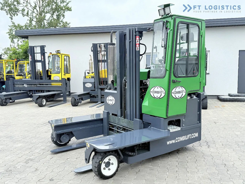 Combilift Combilift C3000 / DIESEL / TRIPLEX 4900MM / FREE LIFT / FORK POSITIONER / HEATING / FULL CABIN / PERFECT CONDITION / Wide range - Xe tải tiếp cận 4 hướng: hình 1 Combilift Combilift C3000 / DIESEL / TRIPLEX 4900MM / FREE LIFT / FORK POSITIONER / HEATING / FULL CABIN / PERFECT CONDITION / Wide range - Xe tải tiếp cận 4 hướng: hình 1