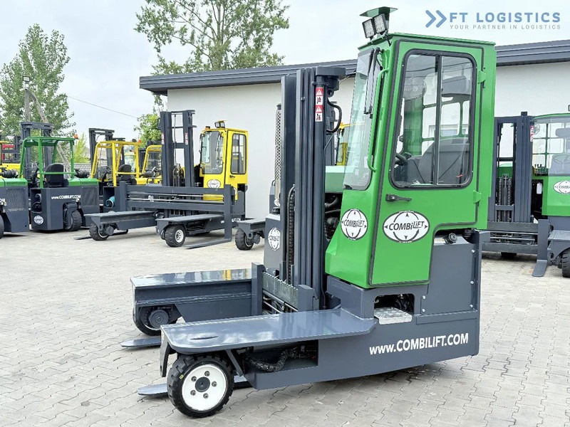 Combilift Combilift C3000 / DIESEL / TRIPLEX 4900MM / FREE LIFT / FORK POSITIONER / HEATING / FULL CABIN / PERFECT CONDITION / Wide range - Xe tải tiếp cận 4 hướng: hình 2 Combilift Combilift C3000 / DIESEL / TRIPLEX 4900MM / FREE LIFT / FORK POSITIONER / HEATING / FULL CABIN / PERFECT CONDITION / Wide range - Xe tải tiếp cận 4 hướng: hình 2