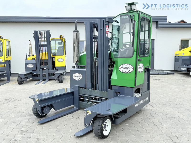 Combilift Combilift C3000 / DIESEL / TRIPLEX 4900MM / FREE LIFT / FORK POSITIONER / HEATING / FULL CABIN / PERFECT CONDITION / Wide range - Xe tải tiếp cận 4 hướng: hình 4 Combilift Combilift C3000 / DIESEL / TRIPLEX 4900MM / FREE LIFT / FORK POSITIONER / HEATING / FULL CABIN / PERFECT CONDITION / Wide range - Xe tải tiếp cận 4 hướng: hình 4