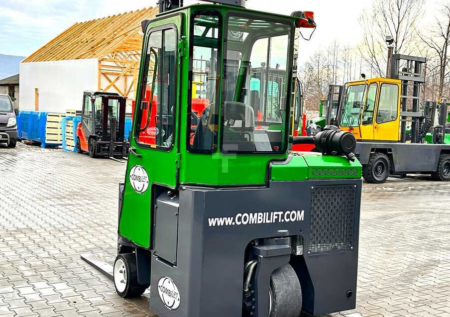 Combilift Combilift C3000CB - DUPLEX 4000mm - Year 2015 - / CABIN - HEATING / ONLY 6546 MTH / EXCELLENT CONDITION / LIKE NEW! - Xe tải tiếp cận 4 hướng: hình 4 Combilift Combilift C3000CB - DUPLEX 4000mm - Year 2015 - / CABIN - HEATING / ONLY 6546 MTH / EXCELLENT CONDITION / LIKE NEW! - Xe tải tiếp cận 4 hướng: hình 4