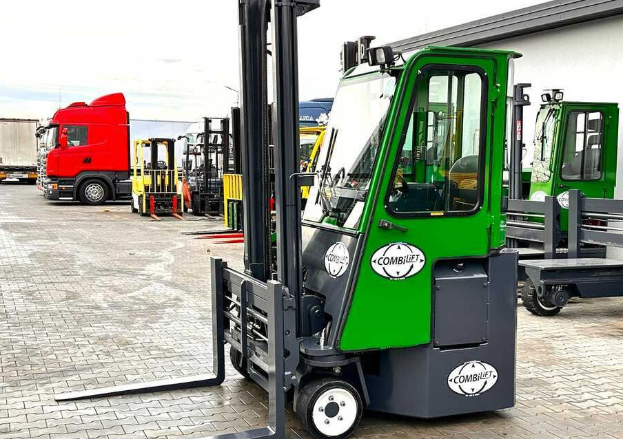 Combilift Combilift C3000CB - DUPLEX 4000mm - Year 2015 - / CABIN - HEATING / ONLY 6546 MTH / EXCELLENT CONDITION / LIKE NEW! - Xe tải tiếp cận 4 hướng: hình 2 Combilift Combilift C3000CB - DUPLEX 4000mm - Year 2015 - / CABIN - HEATING / ONLY 6546 MTH / EXCELLENT CONDITION / LIKE NEW! - Xe tải tiếp cận 4 hướng: hình 2