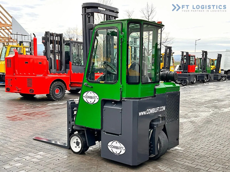 Combilift Combilift C3000CB - DUPLEX 4000mm - Year 2015 - / CABIN - HEATING / ONLY 6546 MTH / EXCELLENT CONDITION / LIKE NEW! Combilift C3 - Xe tải tiếp cận 4 hướng: hình 5 Combilift Combilift C3000CB - DUPLEX 4000mm - Year 2015 - / CABIN - HEATING / ONLY 6546 MTH / EXCELLENT CONDITION / LIKE NEW! Combilift C3 - Xe tải tiếp cận 4 hướng: hình 5