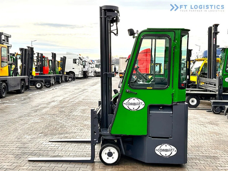Combilift Combilift C3000CB - DUPLEX 4000mm - Year 2015 - / CABIN - HEATING / ONLY 6546 MTH / EXCELLENT CONDITION / LIKE NEW! Combilift C3 - Xe tải tiếp cận 4 hướng: hình 4 Combilift Combilift C3000CB - DUPLEX 4000mm - Year 2015 - / CABIN - HEATING / ONLY 6546 MTH / EXCELLENT CONDITION / LIKE NEW! Combilift C3 - Xe tải tiếp cận 4 hướng: hình 4