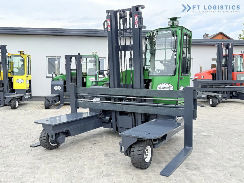Combilift Combilift C4500 / DIESEL / DUPLEX 4000MM / WIDE FORK POSITIONER / HEATING / FULL CABIN / PERFECT CONDITION / Wide range of four- - Xe tải tiếp cận 4 hướng: hình 4 Combilift Combilift C4500 / DIESEL / DUPLEX 4000MM / WIDE FORK POSITIONER / HEATING / FULL CABIN / PERFECT CONDITION / Wide range of four- - Xe tải tiếp cận 4 hướng: hình 4