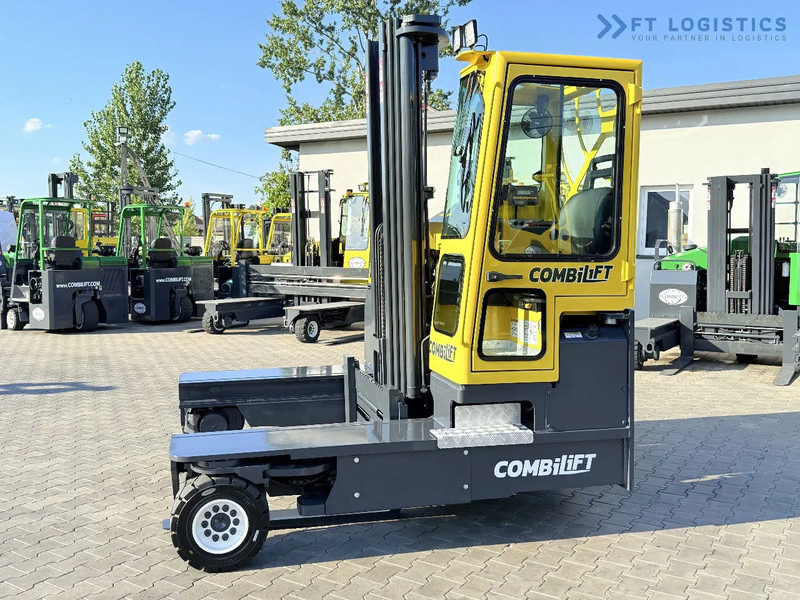 Combilift Combilift C5000 / DIESEL / TRIPLEX 6000MM / FREE LIFT / FORK POSITIONER / BUILT-IN SCALE / HEATING / FULL CABIN / PERFECT CONDIT - Xe tải tiếp cận 4 hướng: hình 3 Combilift Combilift C5000 / DIESEL / TRIPLEX 6000MM / FREE LIFT / FORK POSITIONER / BUILT-IN SCALE / HEATING / FULL CABIN / PERFECT CONDIT - Xe tải tiếp cận 4 hướng: hình 3