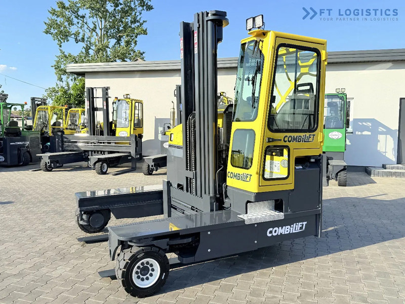 Combilift Combilift C5000 / DIESEL / TRIPLEX 6000MM / FREE LIFT / FORK POSITIONER / BUILT-IN SCALE / HEATING / FULL CABIN / PERFECT CONDIT - Xe tải tiếp cận 4 hướng: hình 5 Combilift Combilift C5000 / DIESEL / TRIPLEX 6000MM / FREE LIFT / FORK POSITIONER / BUILT-IN SCALE / HEATING / FULL CABIN / PERFECT CONDIT - Xe tải tiếp cận 4 hướng: hình 5