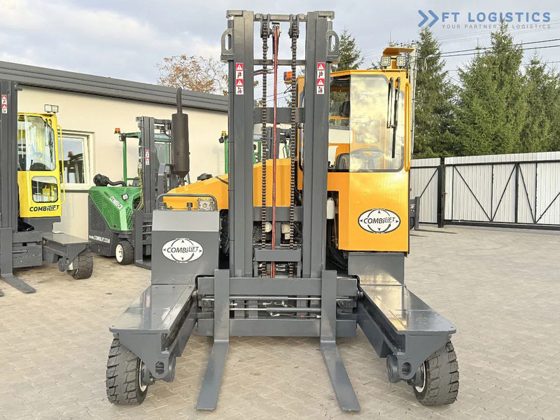 Combilift Combilift FOUR-WAY – MULTI-DIRECTIONAL FORKLIFT / COMBILIFT C4000 / DIESEL / DUPLEX 4100MM / FORK POSITIONER / FULL HEATED CABIN - Xe tải tiếp cận 4 hướng: hình 5 Combilift Combilift FOUR-WAY – MULTI-DIRECTIONAL FORKLIFT / COMBILIFT C4000 / DIESEL / DUPLEX 4100MM / FORK POSITIONER / FULL HEATED CABIN - Xe tải tiếp cận 4 hướng: hình 5