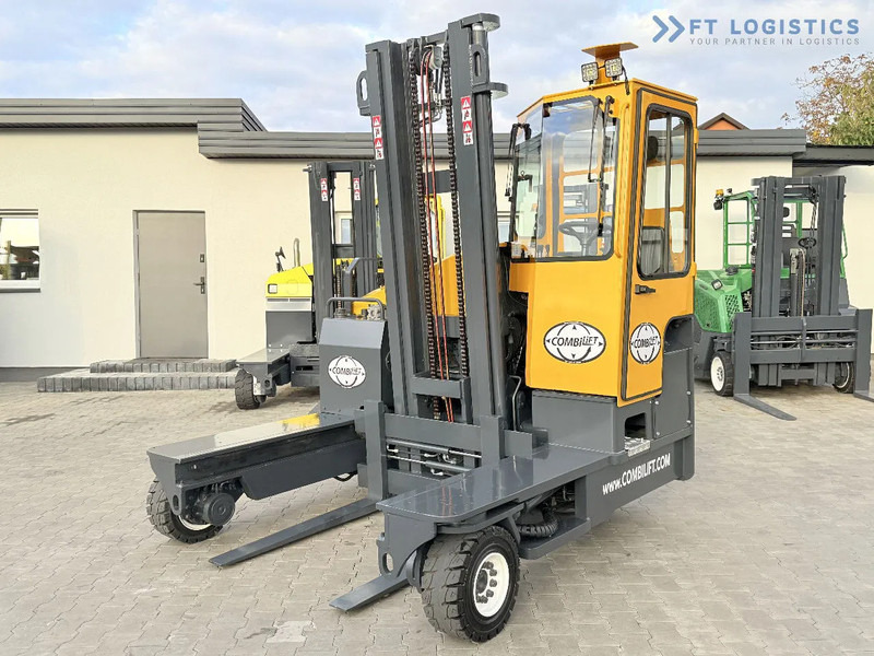Combilift Combilift FOUR-WAY – MULTI-DIRECTIONAL FORKLIFT / COMBILIFT C4000 / DIESEL / DUPLEX 4100MM / FORK POSITIONER / FULL HEATED CABIN - Xe tải tiếp cận 4 hướng: hình 4 Combilift Combilift FOUR-WAY – MULTI-DIRECTIONAL FORKLIFT / COMBILIFT C4000 / DIESEL / DUPLEX 4100MM / FORK POSITIONER / FULL HEATED CABIN - Xe tải tiếp cận 4 hướng: hình 4