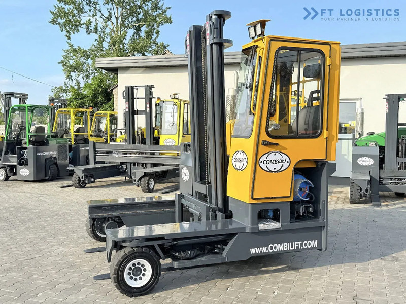 Combilift Combilift FOUR-WAY MULTIDIRECTIONAL FORKLIFT C4000 / GAS / DUPLEX 4500MM / ONLY 6604 HOURS / SIDE SHIFT / FULL CABIN / PERFECT C - Xe tải tiếp cận 4 hướng: hình 3 Combilift Combilift FOUR-WAY MULTIDIRECTIONAL FORKLIFT C4000 / GAS / DUPLEX 4500MM / ONLY 6604 HOURS / SIDE SHIFT / FULL CABIN / PERFECT C - Xe tải tiếp cận 4 hướng: hình 3