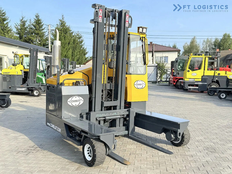 Combilift Combilift FOUR-WAY MULTIDIRECTIONAL FORKLIFT C4000 / GAS / DUPLEX 4500MM / ONLY 6604 HOURS / SIDE SHIFT / FULL CABIN / PERFECT C - Xe tải tiếp cận 4 hướng: hình 5 Combilift Combilift FOUR-WAY MULTIDIRECTIONAL FORKLIFT C4000 / GAS / DUPLEX 4500MM / ONLY 6604 HOURS / SIDE SHIFT / FULL CABIN / PERFECT C - Xe tải tiếp cận 4 hướng: hình 5