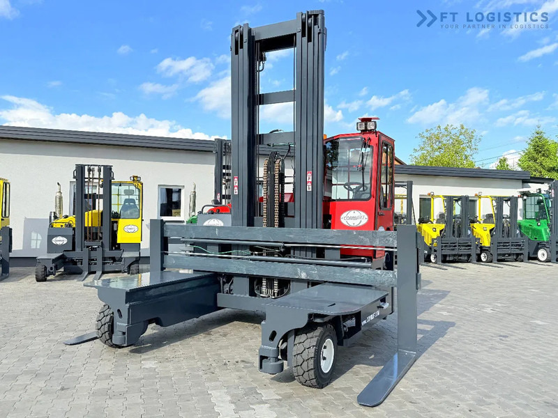 Combilift Combilift Wózki 4-kierunkowe C8000 / GAS / TRIPLEX 8300 / WIDE FORK POSITIRONER / FREE-LIFT / A comprehensive range of four-way - Xe tải tiếp cận 4 hướng: hình 3 Combilift Combilift Wózki 4-kierunkowe C8000 / GAS / TRIPLEX 8300 / WIDE FORK POSITIRONER / FREE-LIFT / A comprehensive range of four-way - Xe tải tiếp cận 4 hướng: hình 3