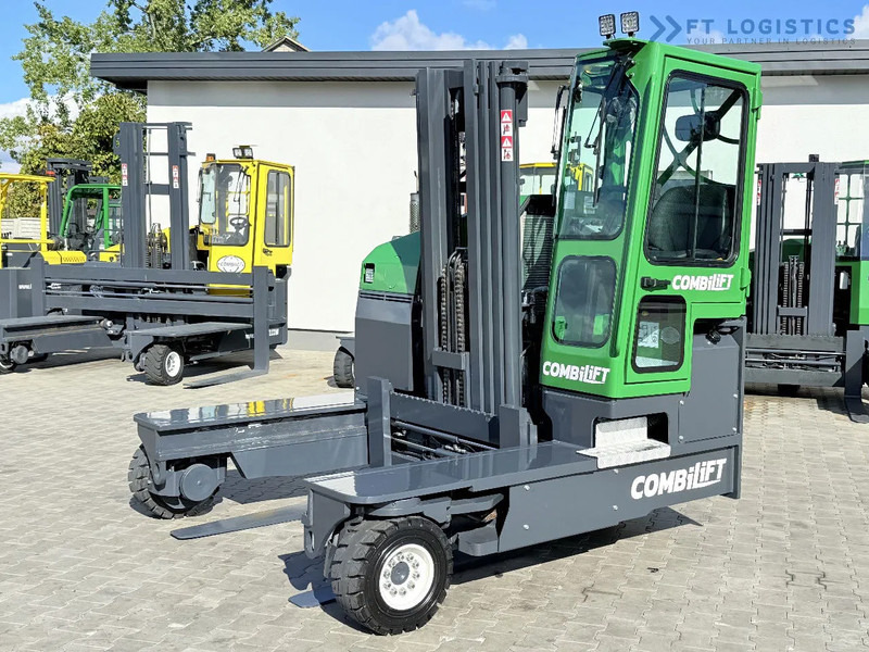 Combilift FOUR-WAY / MULTI-DIRECTIONAL FORKLIFT C4500 / DIESEL / TRIPLEX 4900MM / ONLY 4160 WORKING HOURS / FORK POSITIONER / FULL CABIN W - Xe tải tiếp cận 4 hướng: hình 1 Combilift FOUR-WAY / MULTI-DIRECTIONAL FORKLIFT C4500 / DIESEL / TRIPLEX 4900MM / ONLY 4160 WORKING HOURS / FORK POSITIONER / FULL CABIN W - Xe tải tiếp cận 4 hướng: hình 1