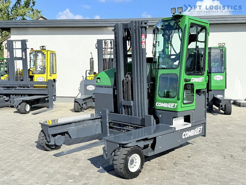 Combilift FOUR-WAY / MULTI-DIRECTIONAL FORKLIFT C4500 / DIESEL / TRIPLEX 4900MM / ONLY 4160 WORKING HOURS / FORK POSITIONER / FULL CABIN W - Xe tải tiếp cận 4 hướng: hình 2 Combilift FOUR-WAY / MULTI-DIRECTIONAL FORKLIFT C4500 / DIESEL / TRIPLEX 4900MM / ONLY 4160 WORKING HOURS / FORK POSITIONER / FULL CABIN W - Xe tải tiếp cận 4 hướng: hình 2