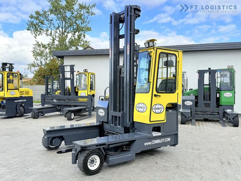 Combilift FOUR-WAY / MULTI-DIRECTIONAL FORKLIFT / C5000 / DIESEL / TRIPLEX 7600MM / FULL FREE LIFT / FORK POSITIONER / HEATING / FULL HEAT - Xe tải tiếp cận 4 hướng: hình 1 Combilift FOUR-WAY / MULTI-DIRECTIONAL FORKLIFT / C5000 / DIESEL / TRIPLEX 7600MM / FULL FREE LIFT / FORK POSITIONER / HEATING / FULL HEAT - Xe tải tiếp cận 4 hướng: hình 1