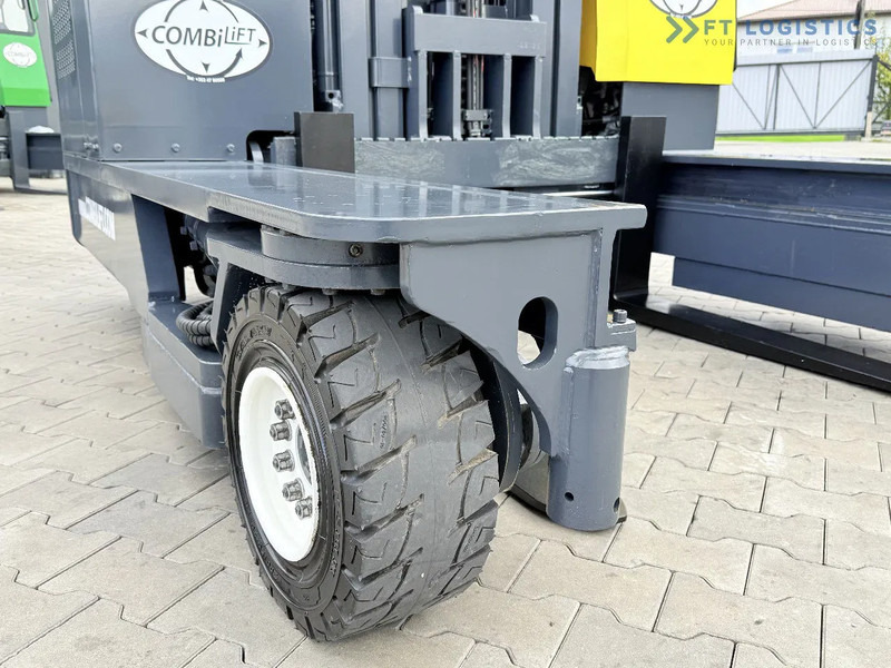 Combilift FOUR-WAY / MULTI-DIRECTIONAL FORKLIFT / C5000 / DIESEL / TRIPLEX 7600MM / FULL FREE LIFT / FORK POSITIONER / HEATING / FULL HEAT - Xe tải tiếp cận 4 hướng: hình 4 Combilift FOUR-WAY / MULTI-DIRECTIONAL FORKLIFT / C5000 / DIESEL / TRIPLEX 7600MM / FULL FREE LIFT / FORK POSITIONER / HEATING / FULL HEAT - Xe tải tiếp cận 4 hướng: hình 4