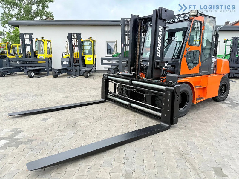 Doosan DOOSAN / DUPLEX 3000MM / SIDE SHIFT / FORK POSITIONER / 2500MM FORKS / 7000KG / CABIN / LIKE NEW DOOSAN / DUPLEX 3000MM / SIDE S - Xe nâng diesel: hình 1 Doosan DOOSAN / DUPLEX 3000MM / SIDE SHIFT / FORK POSITIONER / 2500MM FORKS / 7000KG / CABIN / LIKE NEW DOOSAN / DUPLEX 3000MM / SIDE S - Xe nâng diesel: hình 1