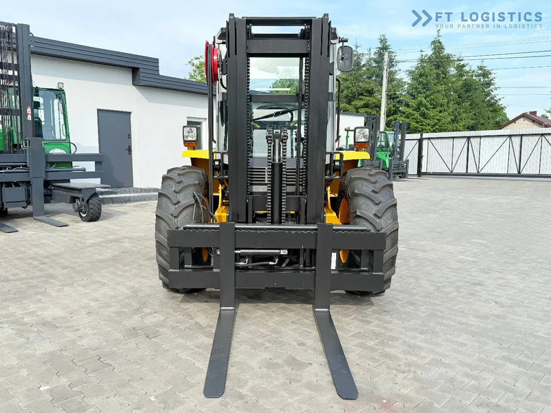 JCB 940 / DIESEL / TRIPLEX 4500MM / FORK POSITIONER / SIDE SHIFT / 4T / NEW TYRES / LIKE NEW 940 / DIESEL / TRIPLEX 4500MM / FORK PO - Xe nâng địa hình gồ ghề: hình 4 JCB 940 / DIESEL / TRIPLEX 4500MM / FORK POSITIONER / SIDE SHIFT / 4T / NEW TYRES / LIKE NEW 940 / DIESEL / TRIPLEX 4500MM / FORK PO - Xe nâng địa hình gồ ghề: hình 4
