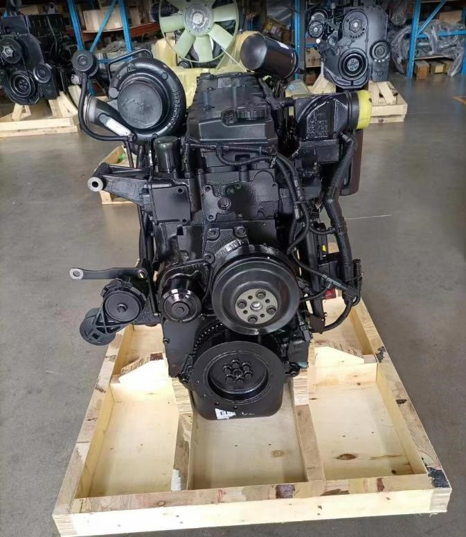 CUMMINS QSB6.7 - Động cơ cho Máy xúc: hình 2 CUMMINS QSB6.7 - Động cơ cho Máy xúc: hình 2
