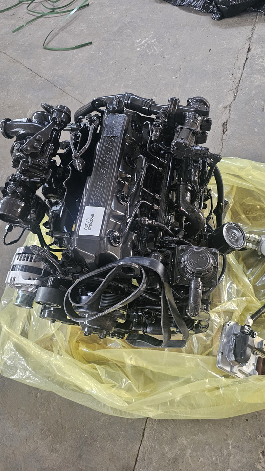 CUMMINS QSF3.8 - Động cơ cho Máy xúc: hình 1 CUMMINS QSF3.8 - Động cơ cho Máy xúc: hình 1