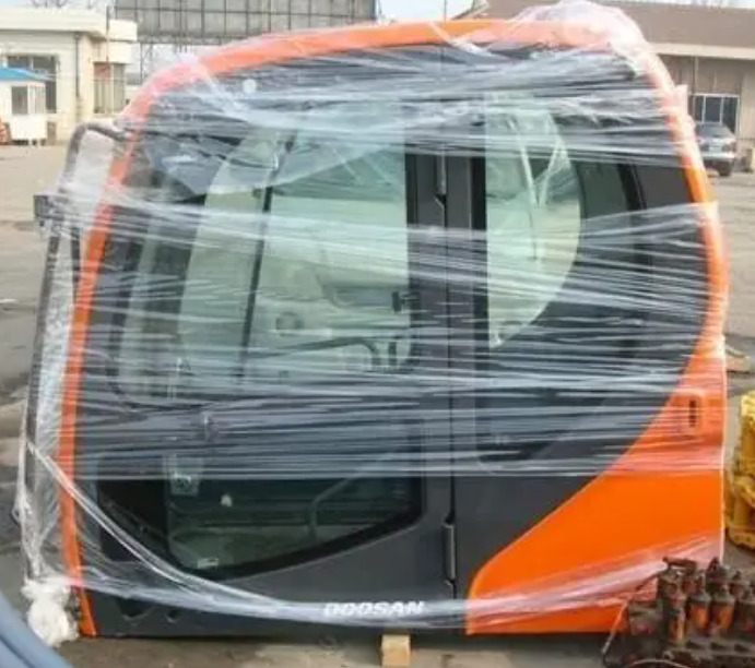 DOOSAN DX225 - Cabin cho Máy xúc: hình 4 DOOSAN DX225 - Cabin cho Máy xúc: hình 4