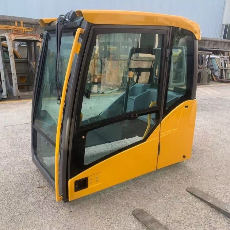 HITACHI ZX200-3 ZX210-3 ZX240-3 - Cabin cho Máy xúc: hình 1 HITACHI ZX200-3 ZX210-3 ZX240-3 - Cabin cho Máy xúc: hình 1