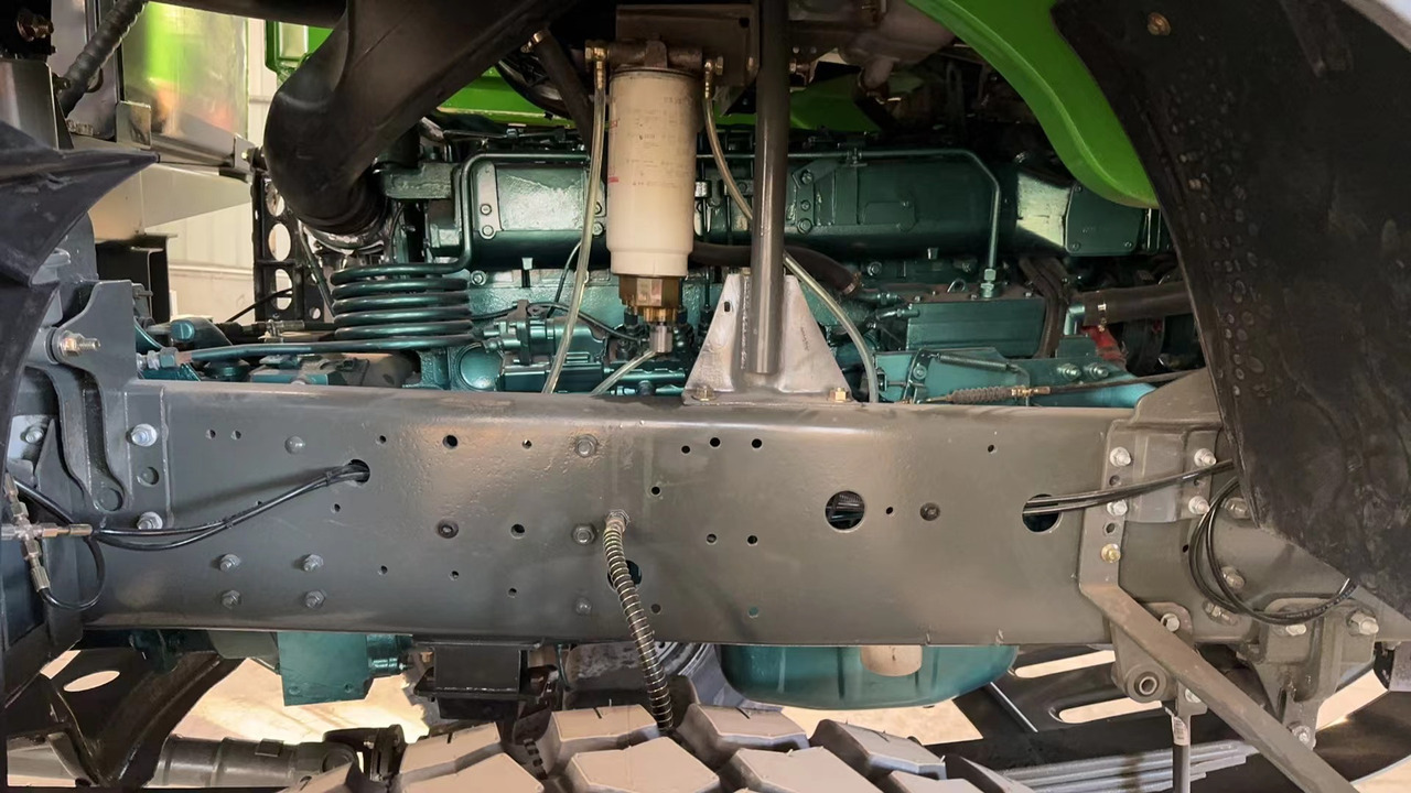 HOWO375 6*6  dump truck - Xe ben: hình 4 HOWO375 6*6  dump truck - Xe ben: hình 4