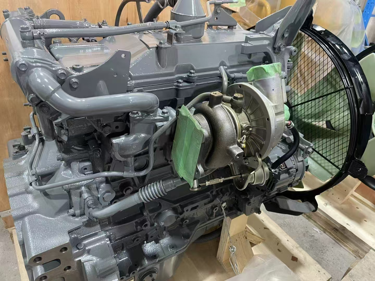 ISUZU 4HK1 - Động cơ và các bộ phận cho Đính kèm: hình 4 ISUZU 4HK1 - Động cơ và các bộ phận cho Đính kèm: hình 4