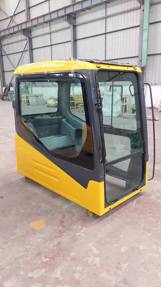 KOMATSU PC 210-8 - Cabin cho Máy xúc: hình 2 KOMATSU PC 210-8 - Cabin cho Máy xúc: hình 2