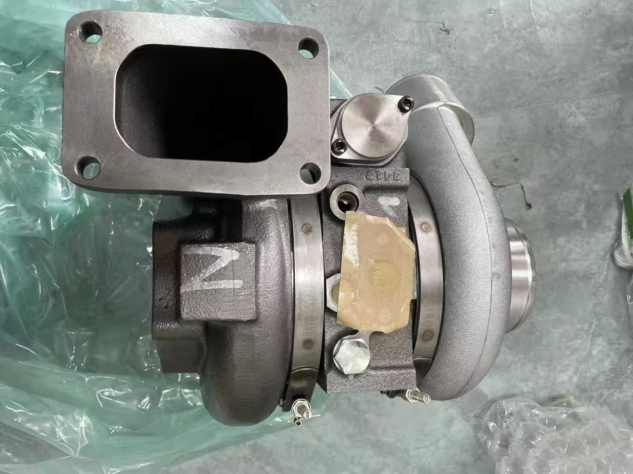 Turbocharger 6507-12-5010 - Bộ tăng áp cho Máy xúc: hình 3 Turbocharger 6507-12-5010 - Bộ tăng áp cho Máy xúc: hình 3