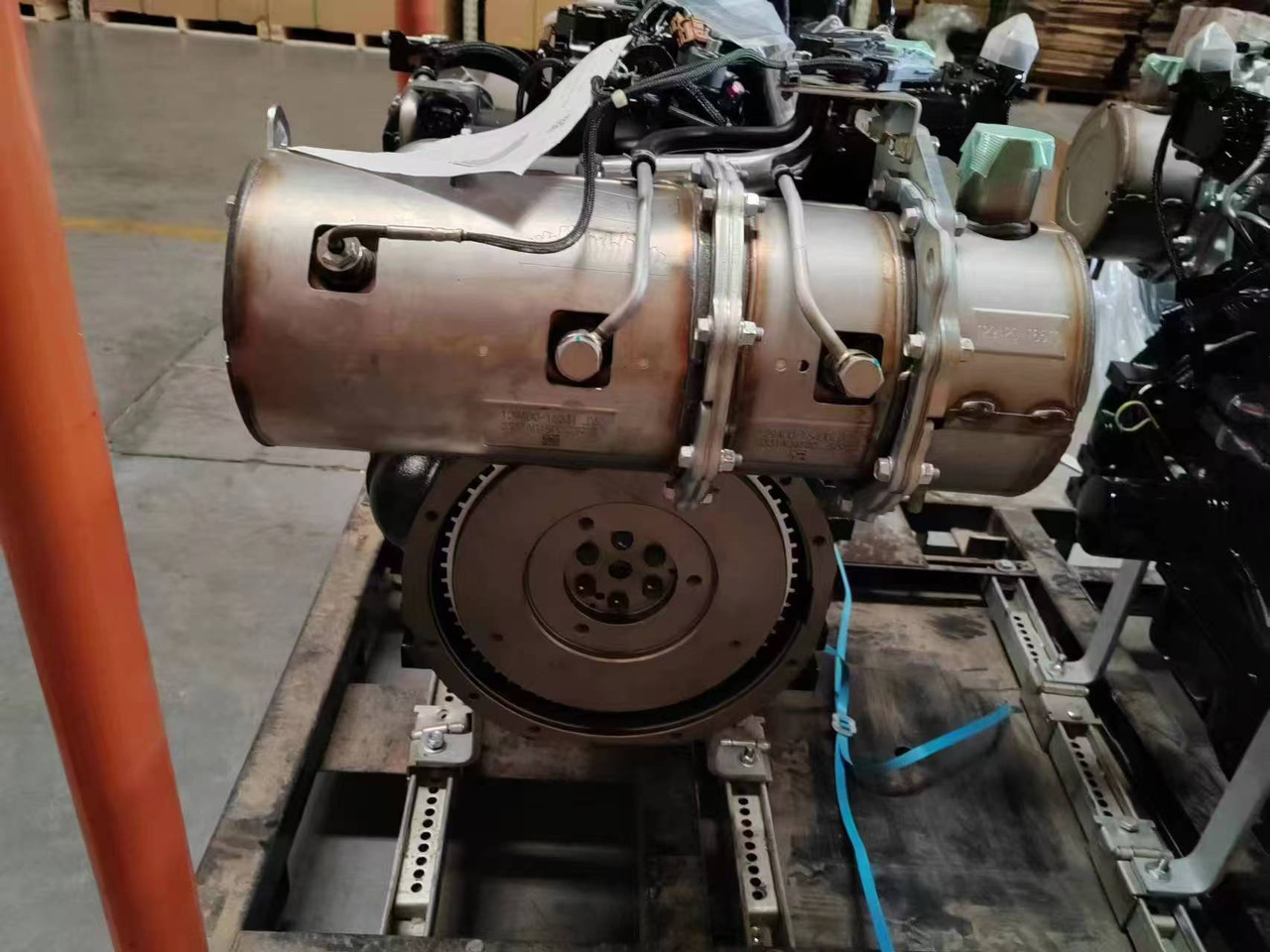 YANMAR 4TNV98C - Động cơ cho Máy xúc: hình 4 YANMAR 4TNV98C - Động cơ cho Máy xúc: hình 4