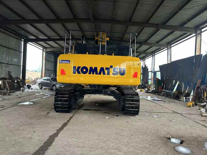 90% New KOMATSU PC450-8 Used Excavator Construction Excavators, Strong Power, Low Price, and Very Good Quality - Máy xúc bánh xích: hình 3 90% New KOMATSU PC450-8 Used Excavator Construction Excavators, Strong Power, Low Price, and Very Good Quality - Máy xúc bánh xích: hình 3