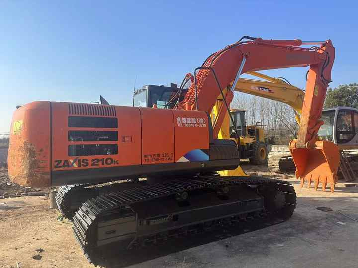 Affordable Hitachi ZX210-5G Used Construction Machinery - Máy xúc bánh xích: hình 3 Affordable Hitachi ZX210-5G Used Construction Machinery - Máy xúc bánh xích: hình 3