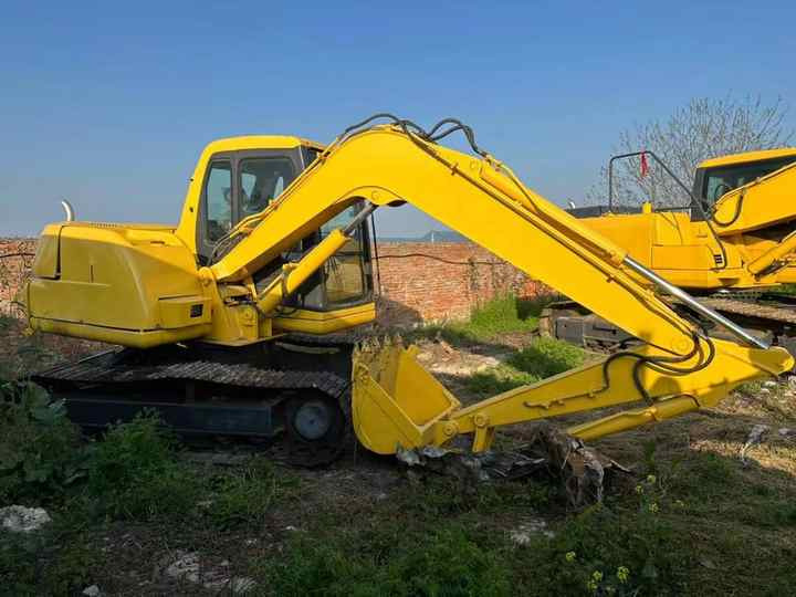 Cheap Used Komatsu PC60-7 Crawler Excavator with High Efficiency Used Heavy Machinery Komatsu P60-7 Digger Cheap for Sale - Máy xúc bánh xích: hình 5 Cheap Used Komatsu PC60-7 Crawler Excavator with High Efficiency Used Heavy Machinery Komatsu P60-7 Digger Cheap for Sale - Máy xúc bánh xích: hình 5