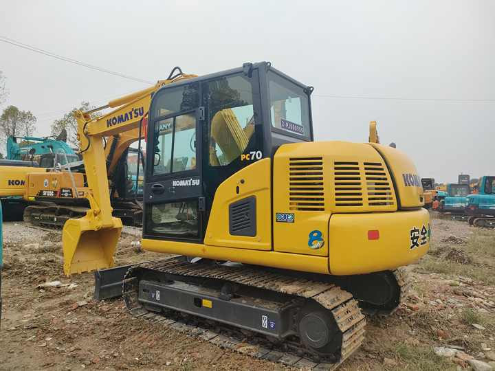 Cheap Used Komatsu PC70-8 Crawler Excavator with High Efficiency Used Heavy Machinery Komatsu PC70-8 Digger Cheap for Sale - Máy xúc bánh xích: hình 4 Cheap Used Komatsu PC70-8 Crawler Excavator with High Efficiency Used Heavy Machinery Komatsu PC70-8 Digger Cheap for Sale - Máy xúc bánh xích: hình 4