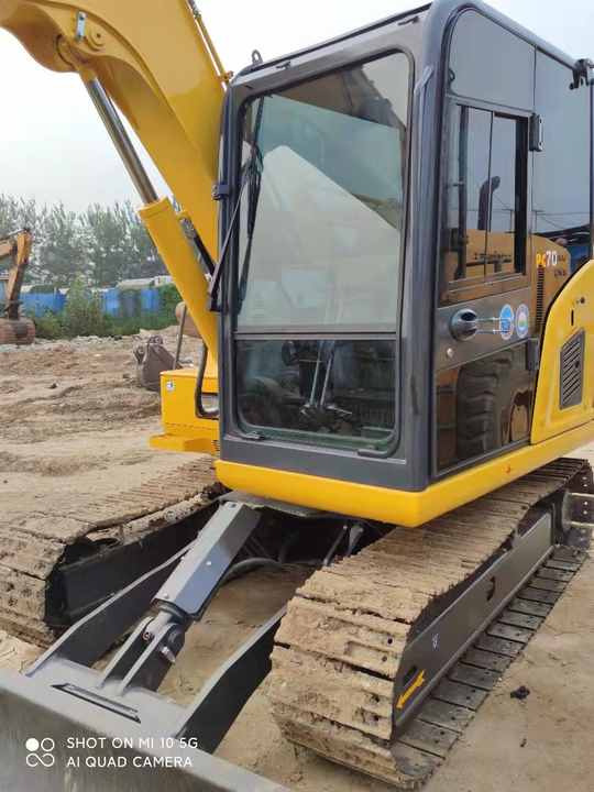 Cheap Used Komatsu PC70 Crawler Excavator with High Efficiency Used Heavy Machinery Komatsu P70 Digger Cheap for Sale - Máy xúc bánh xích: hình 2 Cheap Used Komatsu PC70 Crawler Excavator with High Efficiency Used Heavy Machinery Komatsu P70 Digger Cheap for Sale - Máy xúc bánh xích: hình 2