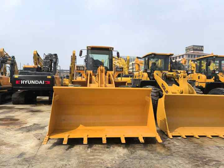 Máy xúc lật bánh lốp China Famous Brand LiuGong Medium-sized Wheel Loader LiuGong 856N Loader for Earthmoving, Mining, Construction for Sale: hình 6
