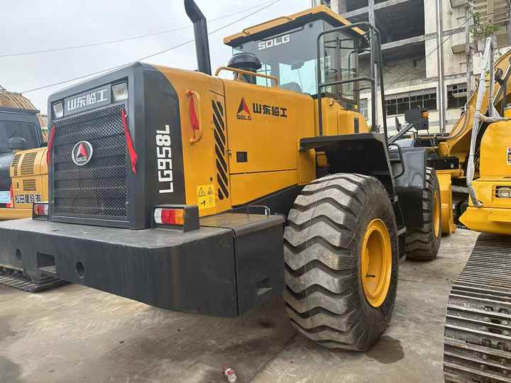 China Famous Brand SDLG Used SDLG 958L Wheel Loader Running Working Condition Low Price for Sale - Máy xúc lật bánh lốp: hình 5 China Famous Brand SDLG Used SDLG 958L Wheel Loader Running Working Condition Low Price for Sale - Máy xúc lật bánh lốp: hình 5