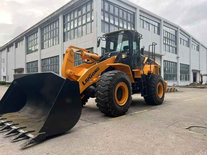 Excellent Condition China Famous Brand LiuGong Brand Wheel Loader Used 856 Loader Used 50 Front End Loader for Sale Price - Máy xúc lật bánh lốp: hình 4 Excellent Condition China Famous Brand LiuGong Brand Wheel Loader Used 856 Loader Used 50 Front End Loader for Sale Price - Máy xúc lật bánh lốp: hình 4